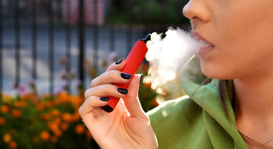 5 Belangrijkste voordelen van nicotinezouten: Een soepelere, sterkere ervaring met vaping
