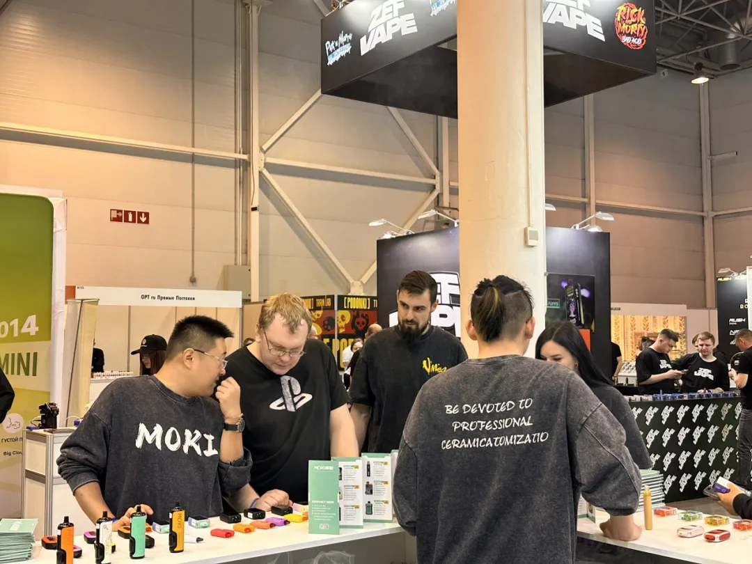 δοκιμάστε τον ατμοποιητή MOKI στο Vape Club Show Russia