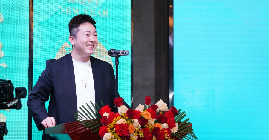 Founder of MOKI Tech, Mr. Lv Zhe, insightfully foresaw the times and met the future